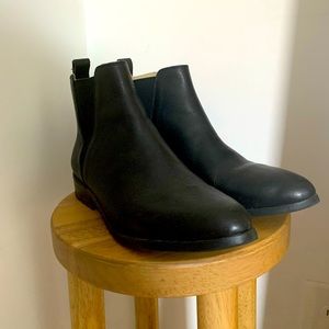 Nisolo Classic Chelsea Boot Black/Black size 7